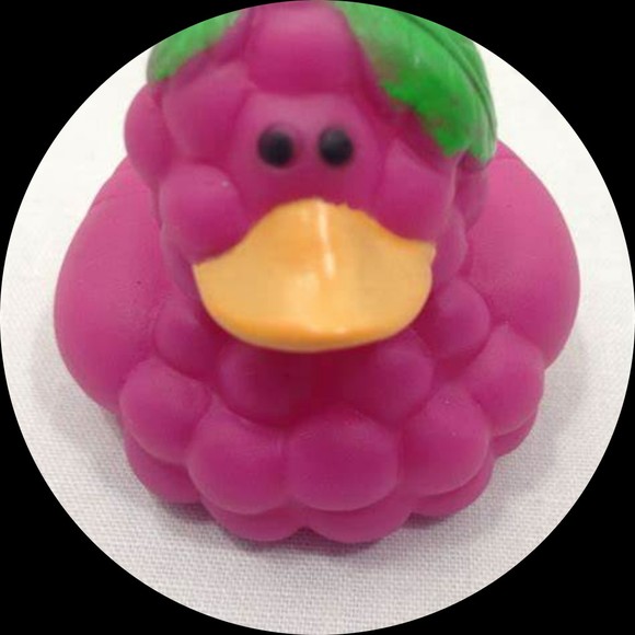 grapes_duckin